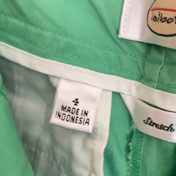 Talbots green shorts size 4 - Picture 4 of 5